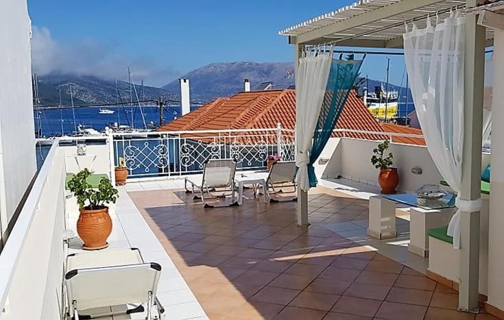 Sea Breeze Apartment サミ エクステリア 写真
