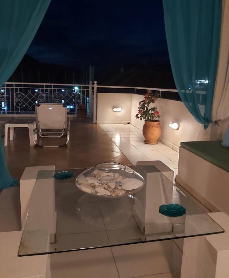Sea Breeze Apartment サミ エクステリア 写真